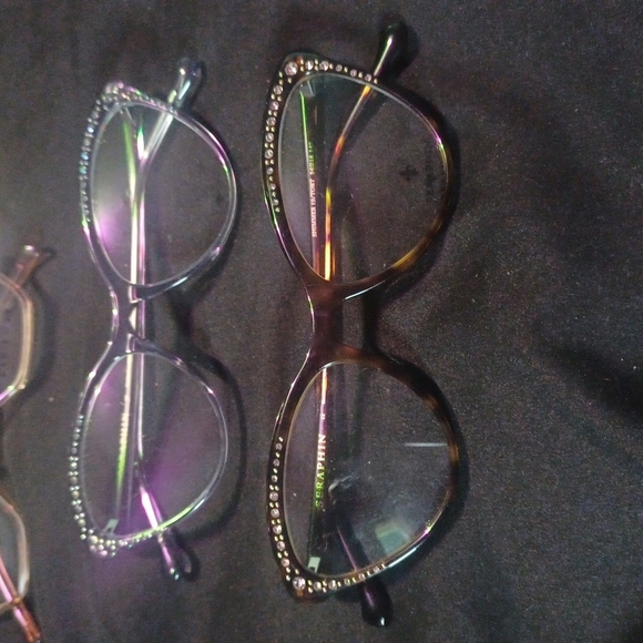 Designer eye glasses - Picture 8 of 8